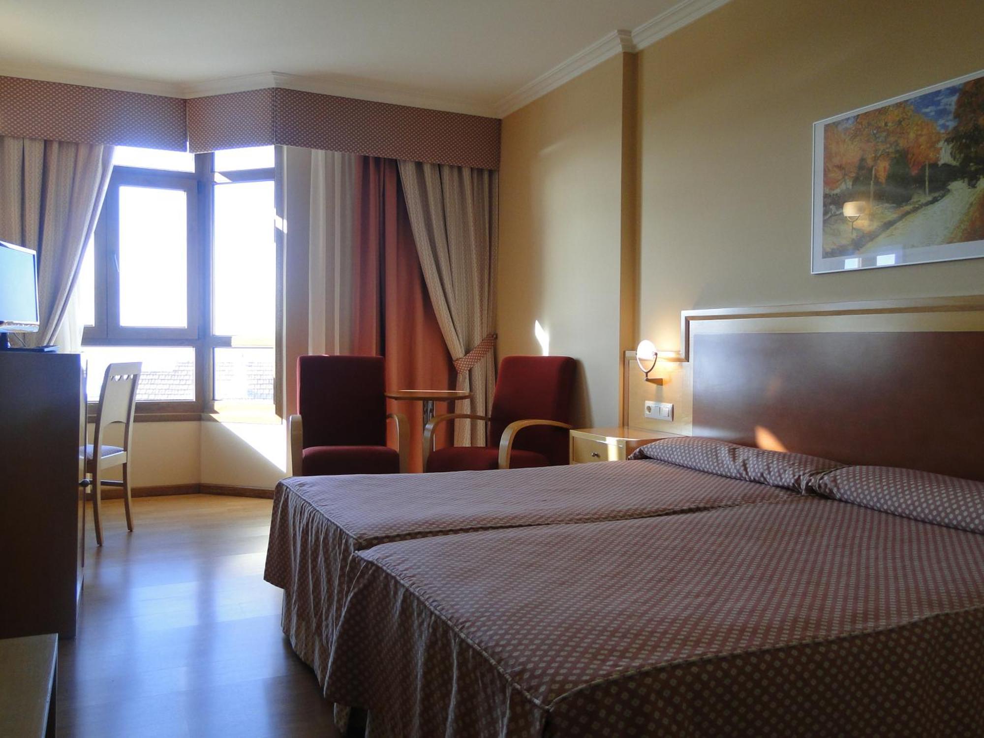 Hotel Costa Verde Villadesuso Exterior photo